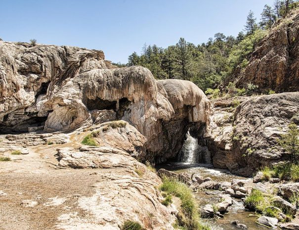 Soda Dam travertine formation over Jemez River
